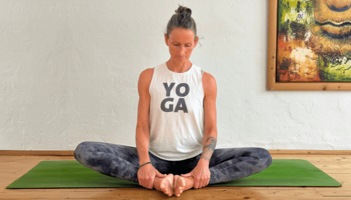 Baddha Konasana – Der Schmetterling
