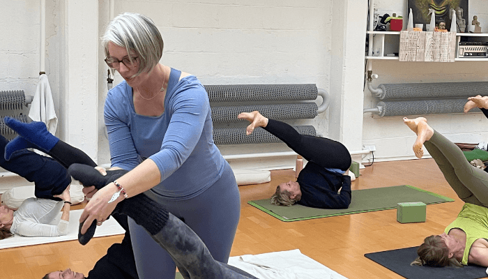 Hormon Yoga Unterricht Hormon Yoga Unterricht